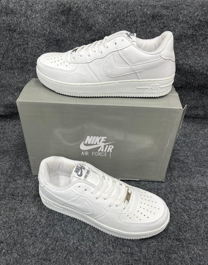 Air Force 1 Style Low-Top Sneakers