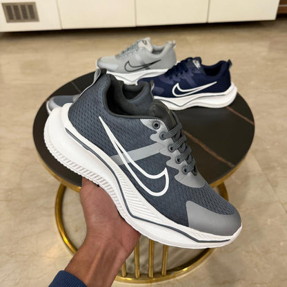 Men’s Lightweight Mesh Running Shoes
