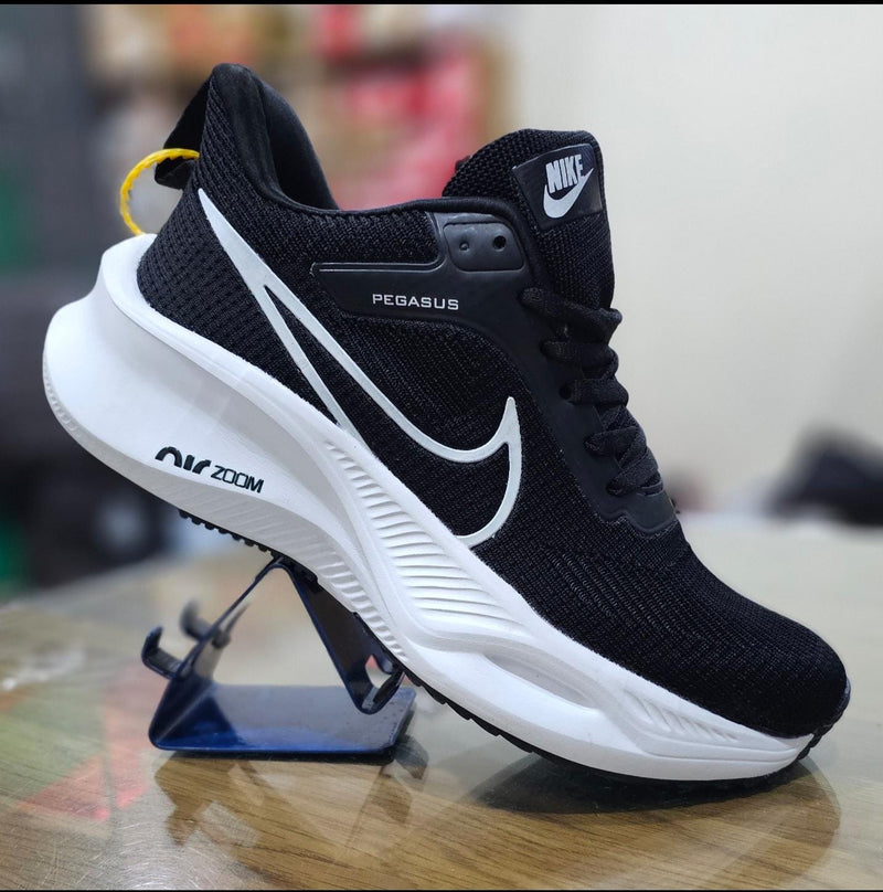 Air Zoom Pegasus Running Shoes
