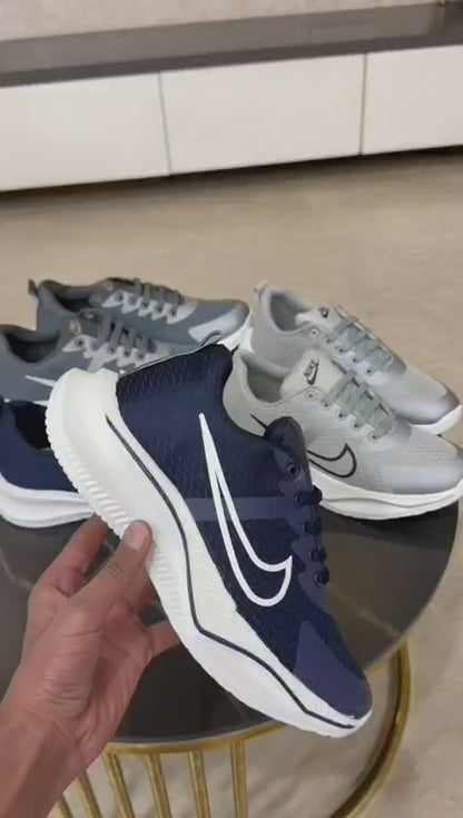 Men’s Lightweight Mesh Running Shoes